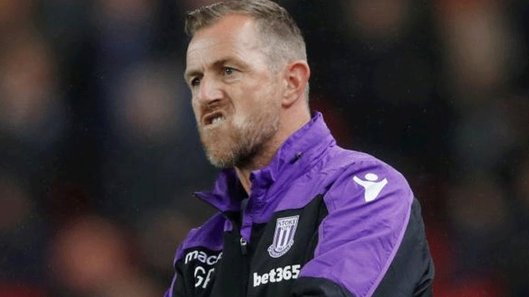 Τέλος ο Γκάρι Ρόουετ από τη Στόουκ Σίτι