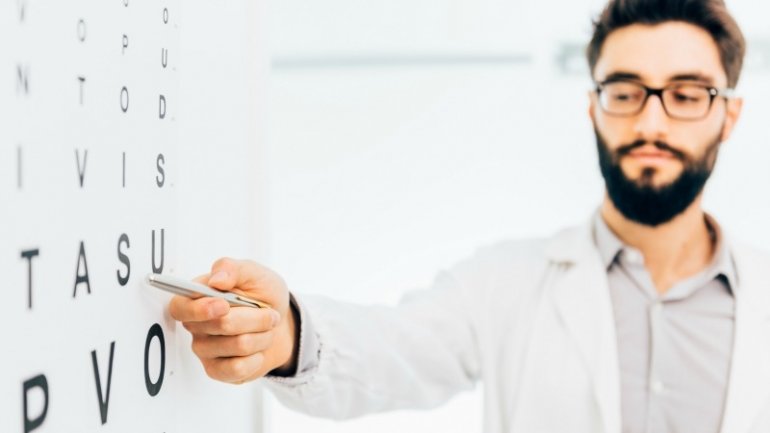 Eurostat: 4,5 εκατομμύρια επεμβάσεις καταρράκτη στην Ε.Ε.