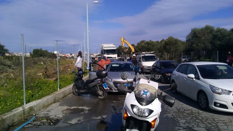 Καραμπόλα πέντε οχημάτων στα Χανιά