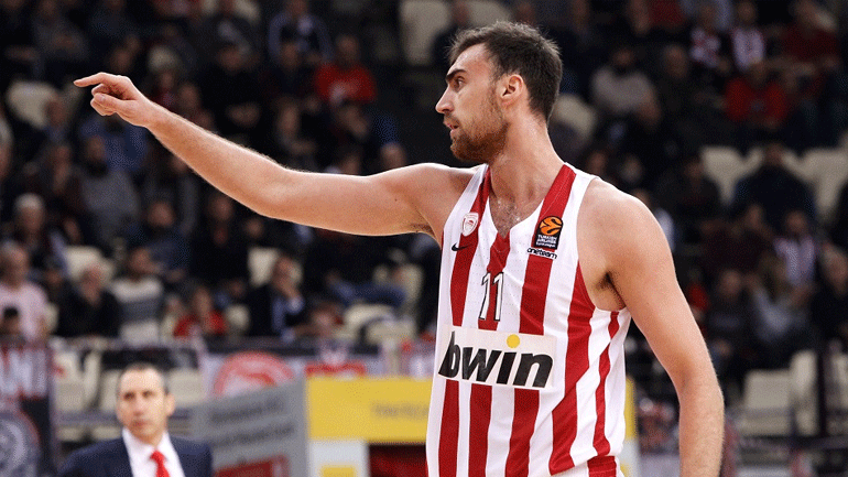 Χωρίς τον Μιλουτίνοφ στη Μαδρίτη ο Ολυμπιακός