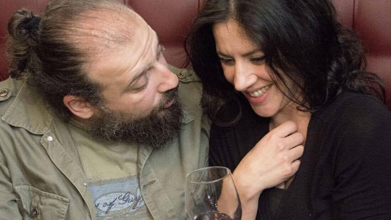 Βίβιαν Κοντομάρη: «Με σταματάνε στο δρόμο και με ρωτούν πότε θα παντρευτώ»