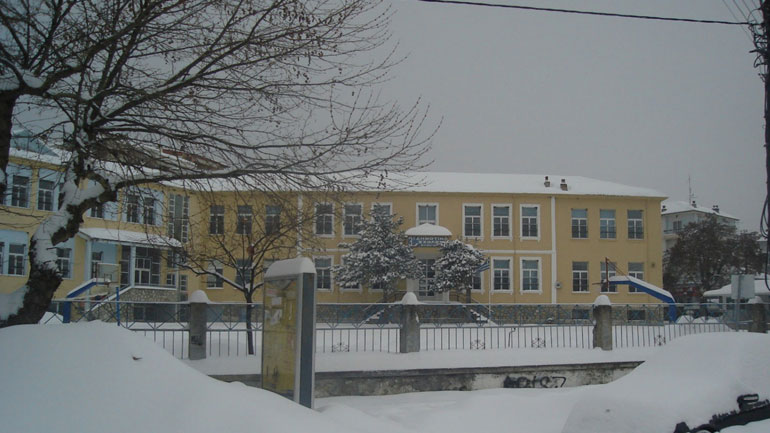 Κλειστά θα παραμείνουν και αύριο όλα τα σχολεία στον Νομό Θεσσαλονίκης