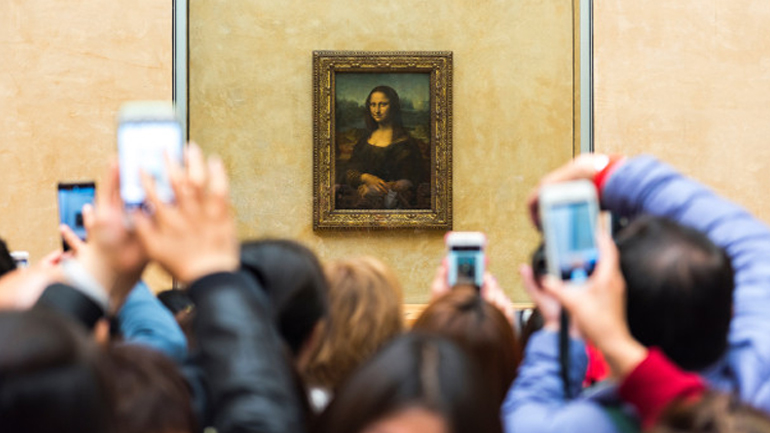 Επιστήμονες καταρρίπτουν τον μύθο για το βλέμμα της «Μόνα Λίζα»