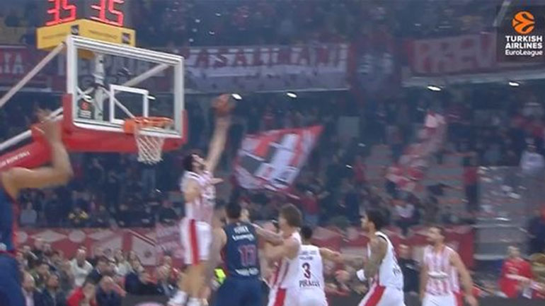 Euroleague: Η τάπα του Παπανικολάου αναδείχθηκε καλύτερη της αγωνιστικής