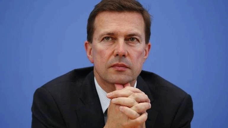 Τις δηλώσεις Μέρκελ προβάλλει στα κοινωνικά δίκτυα ο κυβερνητικός εκπρόσωπος της Γερμανίας