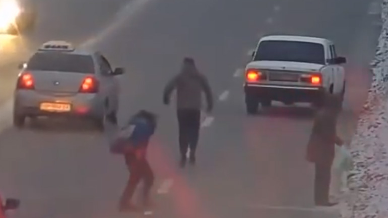 Οδηγός εναντίον πεζών