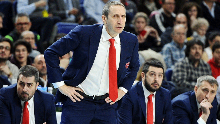 Μπλατ: «Δεν κάναμε αρκετά πράγματα αμυντικά»