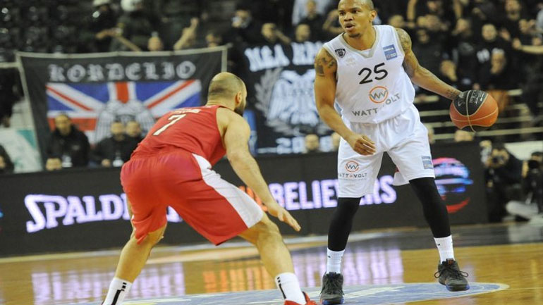 Με τον Χάτσερ ο ΠΑΟΚ απέναντι στο Περιστέρι