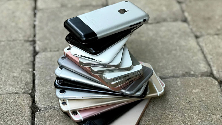 12 χρόνια iPhone: Μια ματιά στα τηλέφωνα της Apple