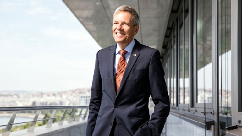 «Οι γερμανικές εταιρείες αξιοποιούν τις ευκαιρίες που παρουσιάζονται στην Ελλάδα»