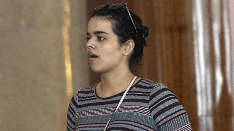 Καναδάς: Έφθασε στο Τορόντο η νεαρή Ράχαφ Μοχάμεντ αλ-Κούνου