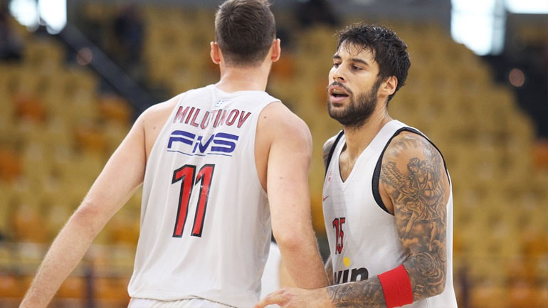 Ολυμπιακός: Χωρίς τους Μιλουτίνοφ και Πρίντεζη στην Πάτρα