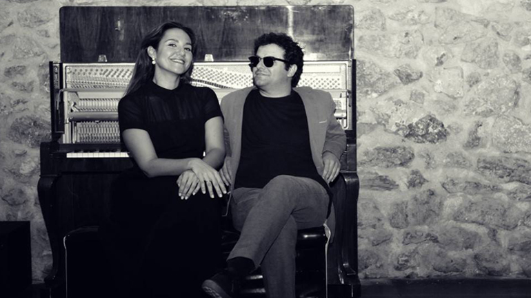 Η Αναστασία Έδεν και ο Άρης Βλάχος στο Half Note