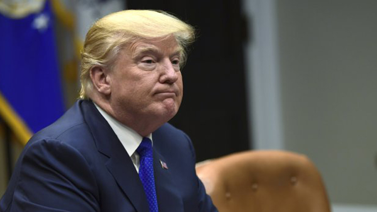 Τραμπ: Η αναστολή λειτουργίας των υπηρεσιών του ομοσπονδιακού κράτους θα μπορούσε να λήξει σε 15 λεπτά