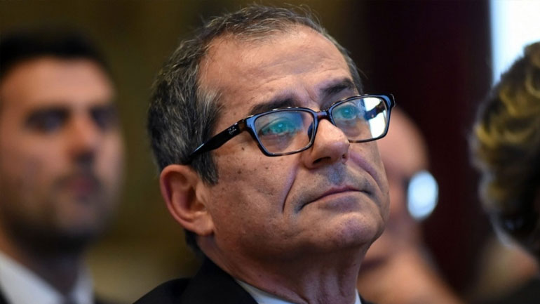 Τζιοβάνι Τρία: Mπορεί να υπάρξει μία περίοδος οικονομικής στασιμότητας