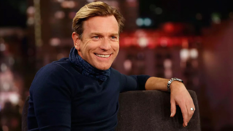 Ο Γιούαν ΜακΓκρέγκορ θα υποδυθεί τον σχεδιαστή μόδας Halston σε νέα τηλεοπτική σειρά