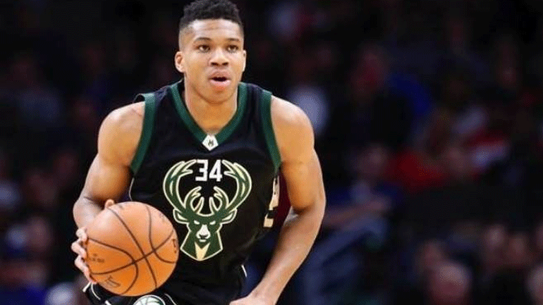 Έτοιμος για νέο show ο «Greek Freak» κόντρα στους Μαϊάμι Χιτ