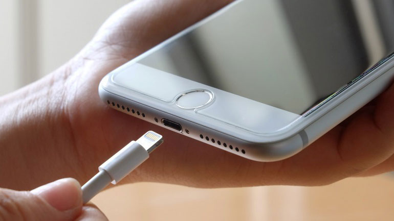 iPhone: Πολύ περισσότερες μπαταρίες χρειάστηκαν αντικατάσταση μέσα στο 2018