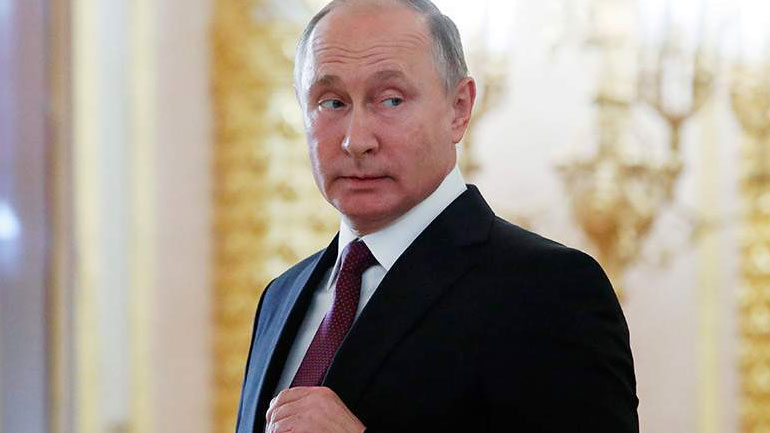 Ο Πούτιν χρησιμοποιεί μετρητά μόνο όταν πηγαίνει για σκι