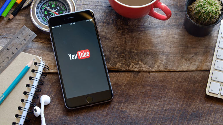 YouTube: Αλλάζει η πλοήγηση στα κινητά