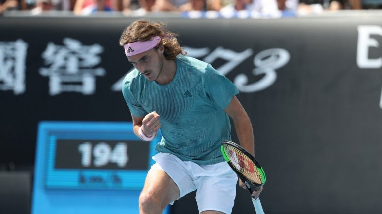 Australian Open: Συνεχίζει ακάθεκτος ο Τσιτσιπάς