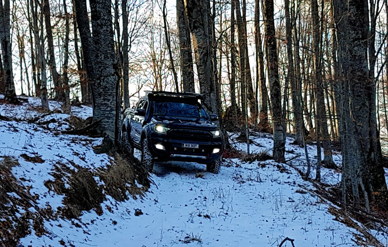 Όταν ο δρόμος χάνεται το Ranger τον... βρίσκει...