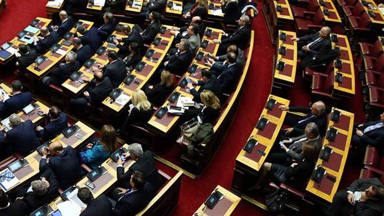 Όχι από Σαρίδη και Λαζαρίδη σε ψήφο εμπιστοσύνης στην κυβέρνηση