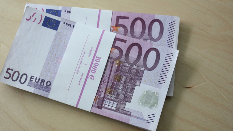 Δημαγωγοί και δάνεια…