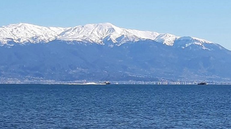 Μεσολόγγι: Άκαρπες οι έρευνες για τον πιλότο σκάφους που κατέπεσε στη θάλασσα