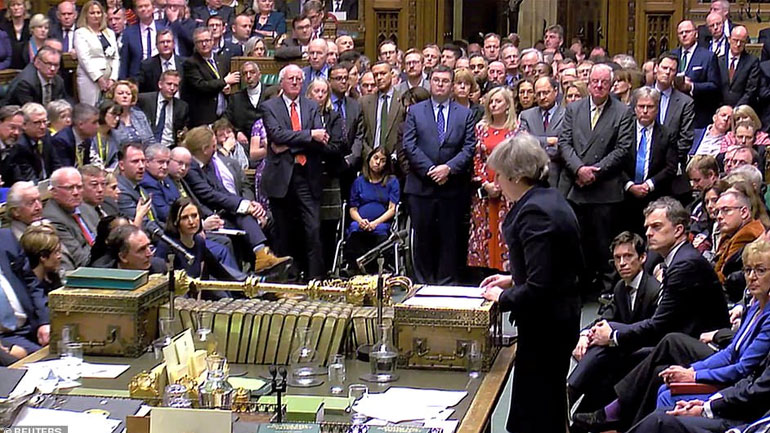 Goldman Sachs: Πιο πιθανή μια «ηπιότερη, μεταγενέστερη» έξοδο της Βρετανίας από την ΕΕ