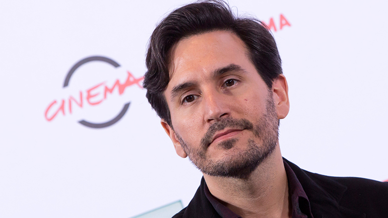 Ο Πίτερ Σόλετ θα σκηνοθετήσει την ταινία «Minecraft» της Warner Bros