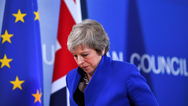 Συντριπτική η ήττα της Μέι