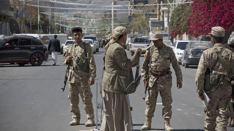 Υεμένη: Πυρά δέχτηκε η αυτοκινητοπομπή της ομάδας παρατηρητών του ΟΗΕ