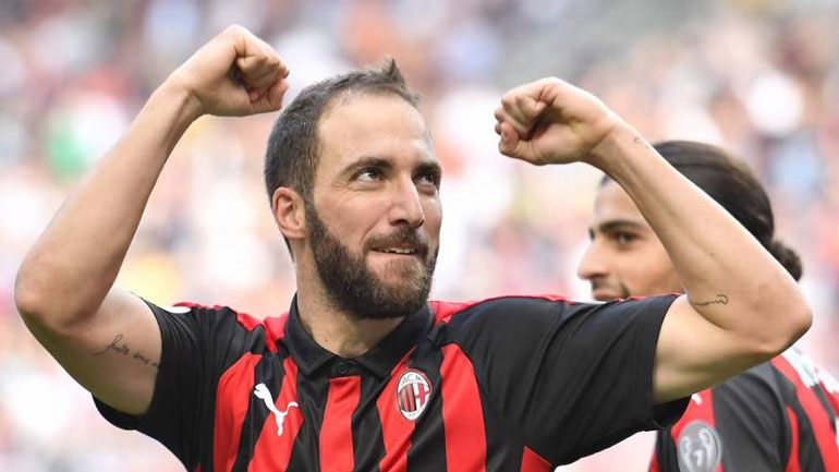 Η Τσέλσι αποκτά ως δανεικό τον Ιγκουαΐν