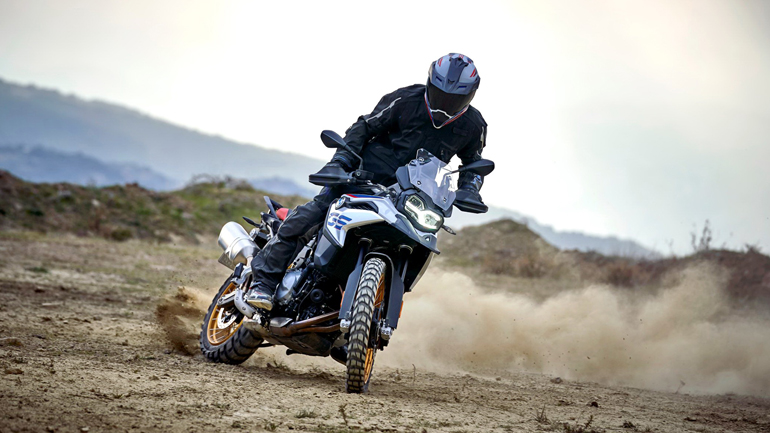 BMW F 850 GS: Πλήρης η ανανέωση, περισσότερα τα άλογα