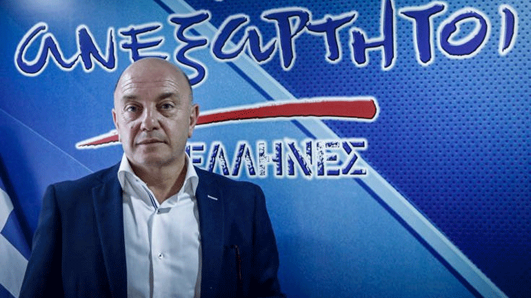 ΑΝΕΛ: «Ο Στ. Θεοδωράκης να μετονομάσει το κόμμα του σε “Όπου Φυσάει ο Άνεμος”»