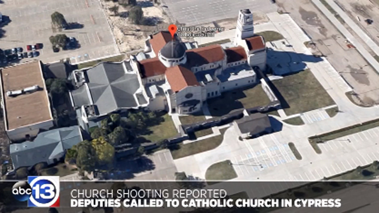 ΗΠΑ: Πυροβολισμοί σε εκκλησία στο Τέξας – Μία νεκρή και ένας τραυματίας
