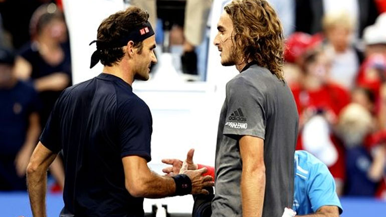 Φέντερερ: «Ανυπομονώ να παίξω αντίπαλος με τον Τσιτσιπά»