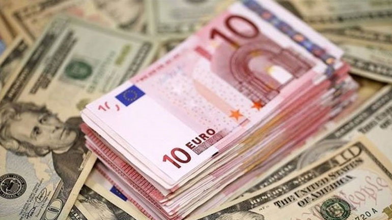 Ενισχύεται το ευρώ έναντι του δολαρίου