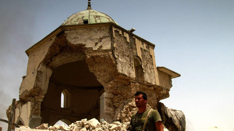 Συρία: Ο διεθνής συνασπισμός βομβάρδισε τέμενος