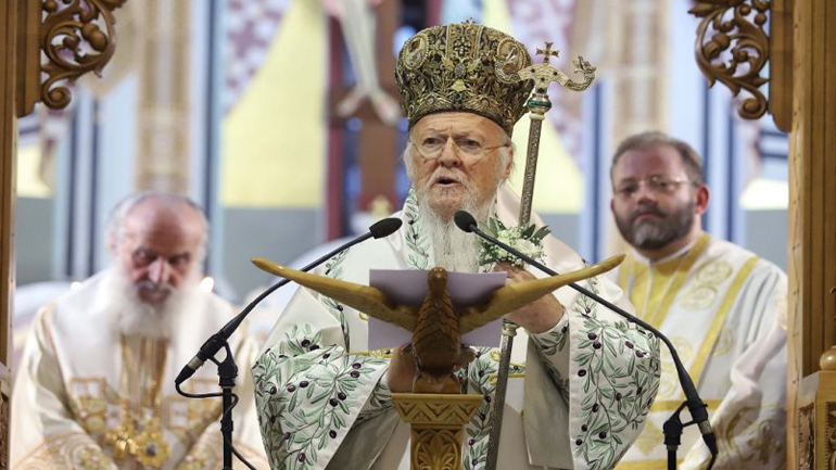 Ο Οικουμενικός Πατριάρχης τέλεσε τον αγιασμό των υδάτων στην Τρίγλια για πρώτη φορά μετά το 1922