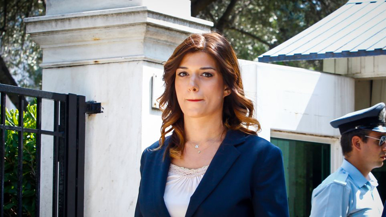 Το πρόγραμμα «Στηρίζω» παρουσίασε η υφυπουργός Εσωτερικών Κ. Νοτοπούλου