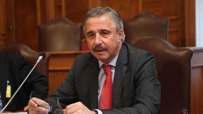 Μανιάτης: «Την αποστασία πολλοί αγάπησαν, τους αποστάτες ουδείς»