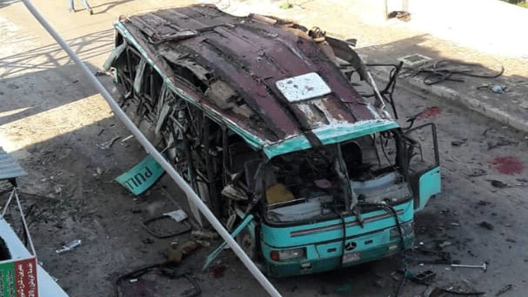 Αφρίν:  Τρεις νεκροί από έκρηξη βόμβας σε λεωφορείο