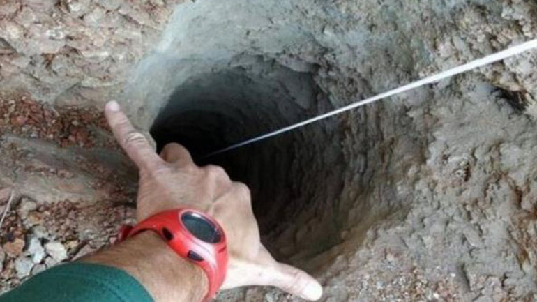 Ισπανία: Συνεχίζονται οι έρευνες για το βρέφος που έπεσε στο πηγάδι