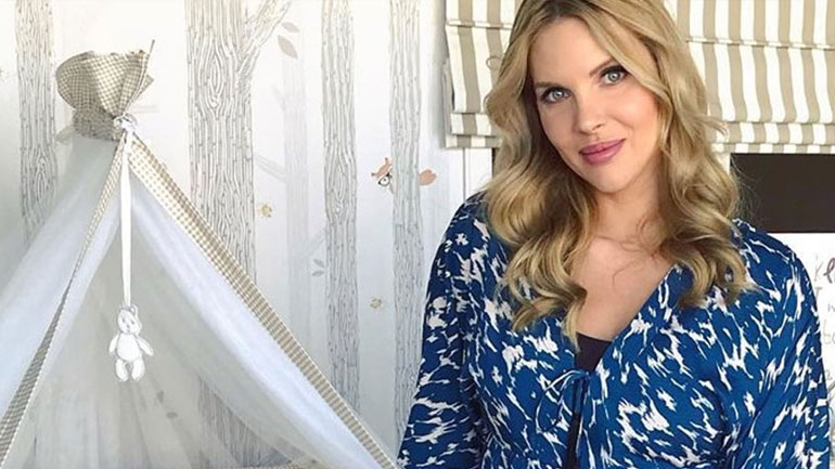 Χριστίνα Αλούπη για την εγκυμοσύνη της: «Ήταν ένας εφιάλτης…»