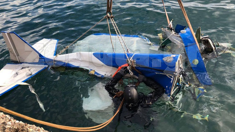 Ανελκύθηκε από τη Μ.Υ.Α. το αεροσκάφος που κατέπεσε κοντά στο Μεσολόγγι