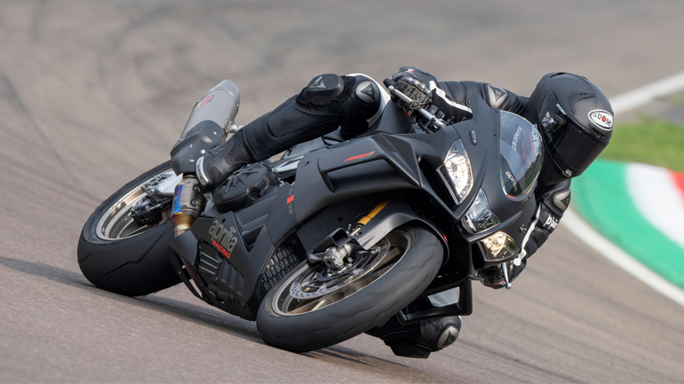 Aprilia RSV4 1100 Factory και RSV4-RR: Με εμφανείς αγωνιστικές καταβολές