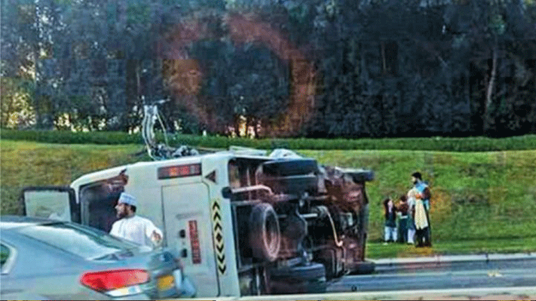 Πακιστάν: Τουλάχιστον 24 νεκροί σε τροχαίο δυστύχημα με λεωφορείο