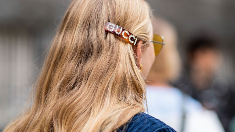 Τα clips και τα hair barrettes είναι το πιο hot trend της χρονιάς!